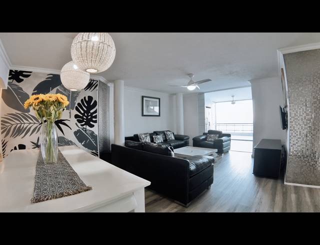 3 BEDROOM PENTHOUSE FOR SALE IN UVONGO